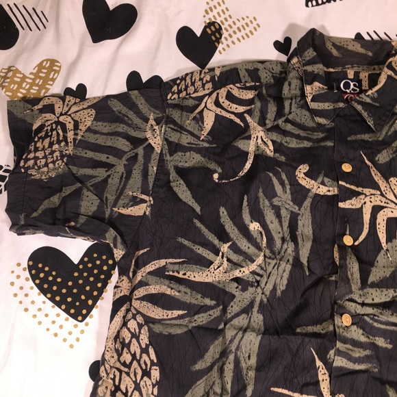 Quicksilver Short Sleeve Button Shirt - Picture 2 of 6